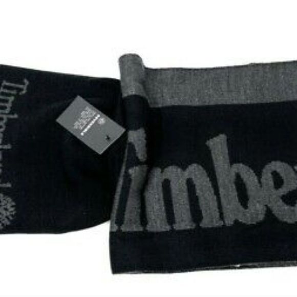 Timberland Logo Reversible Scarf & Beanie Hat Set - Picture 3 of 10